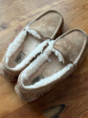 Ugg Women's Ansley Slippers